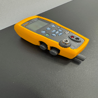 Fluke 719Pro 30G Pressure Calibrator image 0